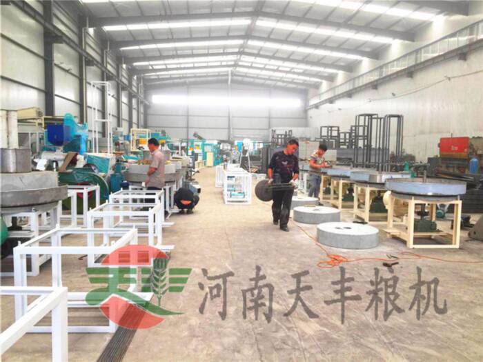 石头磨面粉机多少钱一台_求石磨面粉机_石磨面粉机多少钱