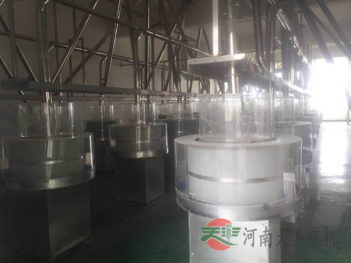 石头磨面粉机多少钱一台_求石磨面粉机_石磨面粉机多少钱
