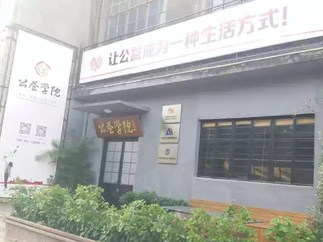 面粉机器中小型多少钱一台_面粉机厂家_面粉机