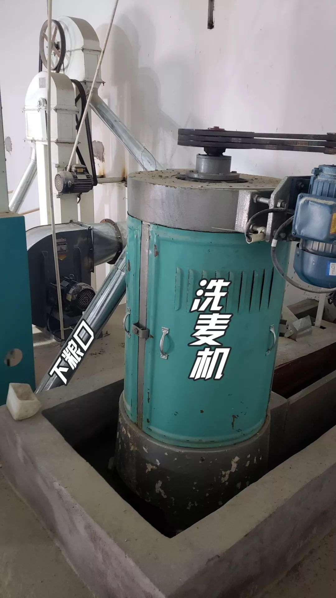 面粉石磨机器_石磨面粉机_面粉石磨机是用的电机吗